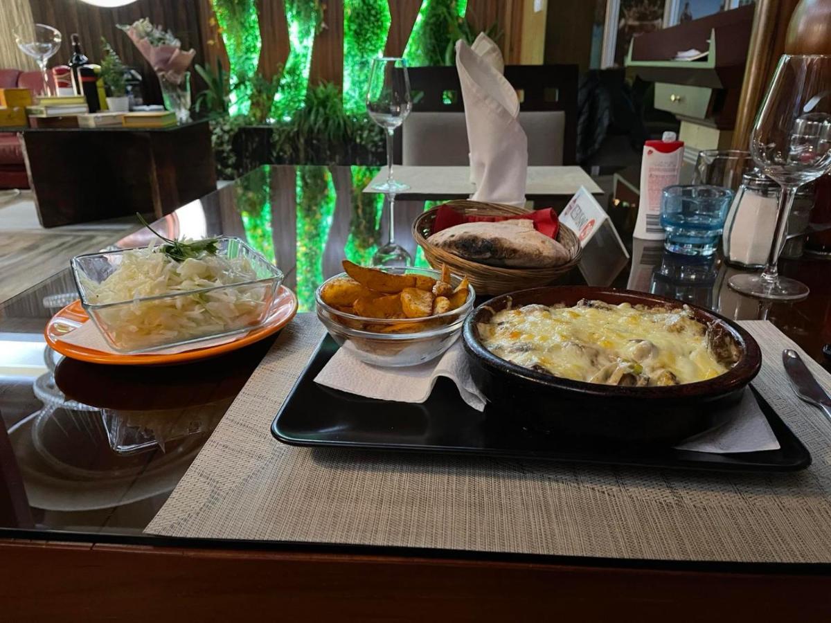 Hotel Havana לוזניצה מראה חיצוני תמונה