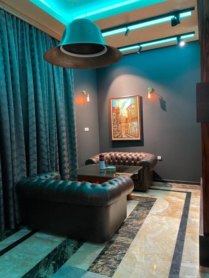 Hotel Havana לוזניצה מראה חיצוני תמונה