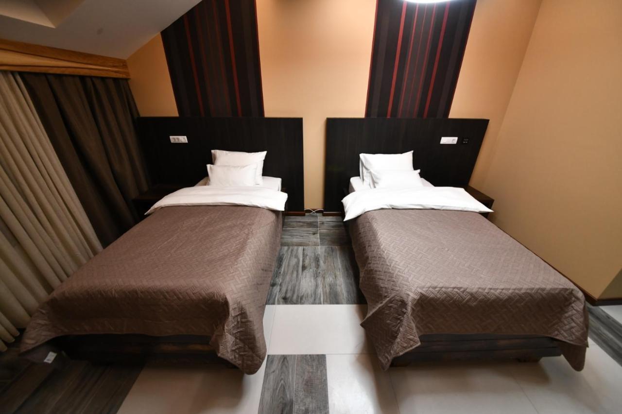 Hotel Havana לוזניצה מראה חיצוני תמונה